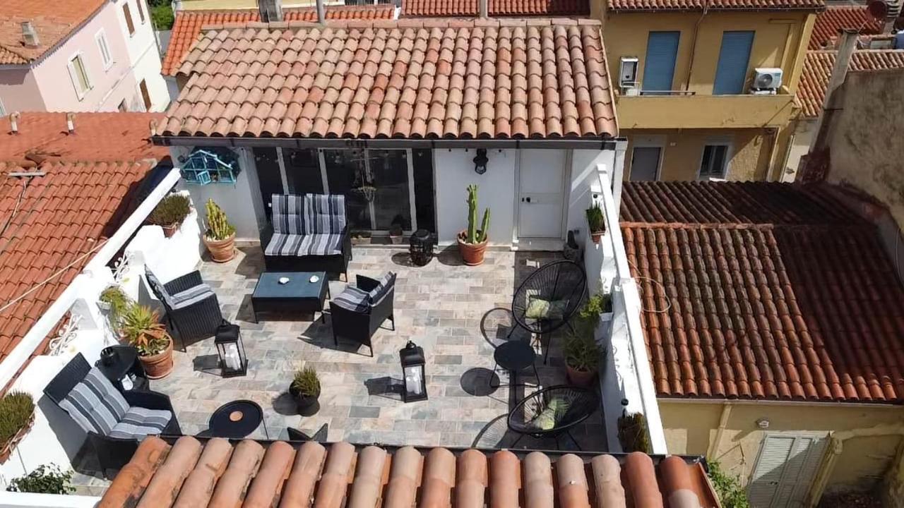 Cozy Guest House Downtown Olbia Exterior foto
